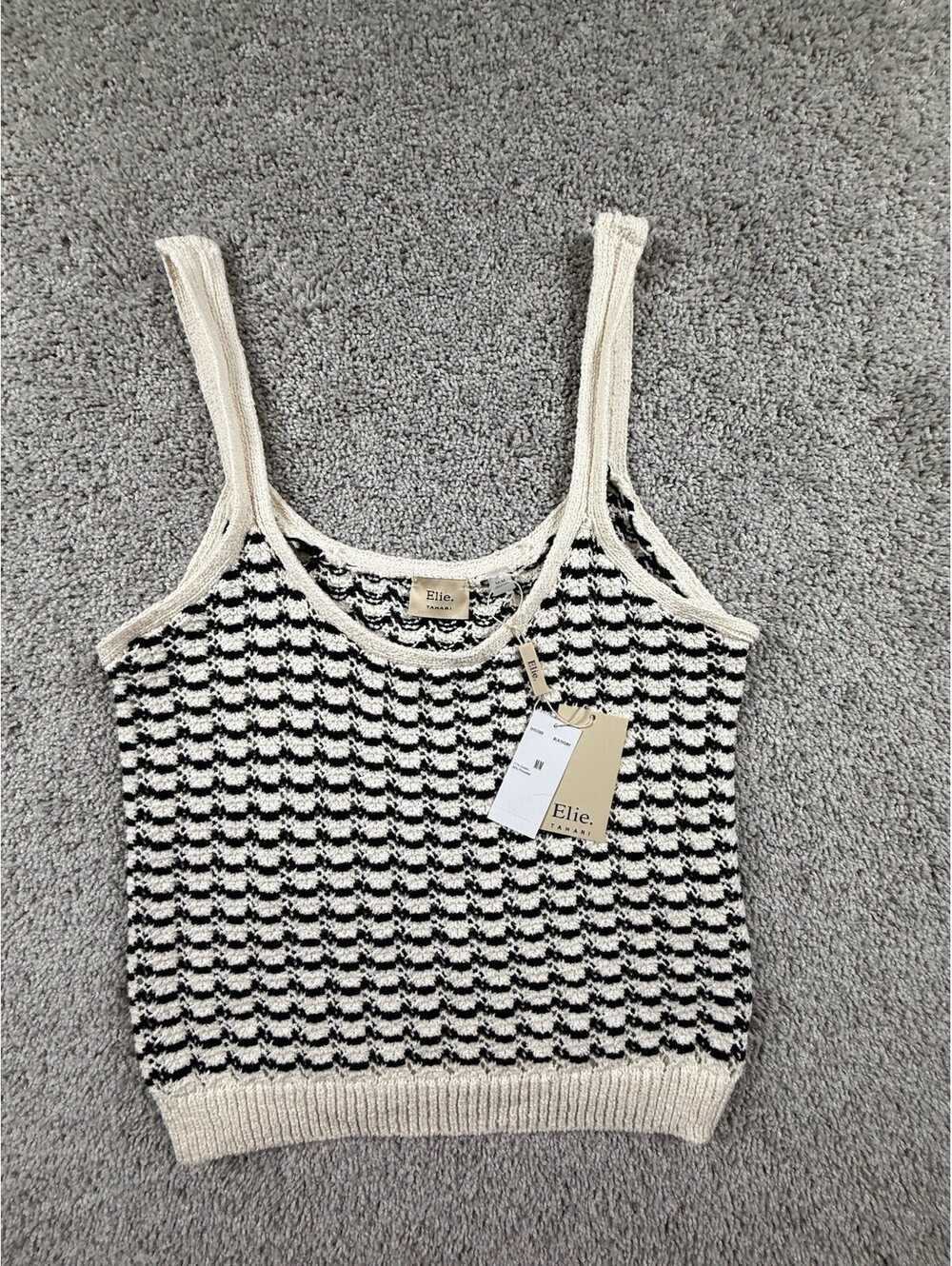 NWT Tahari Crocheted Tank Top Black and Ivory Size Medium